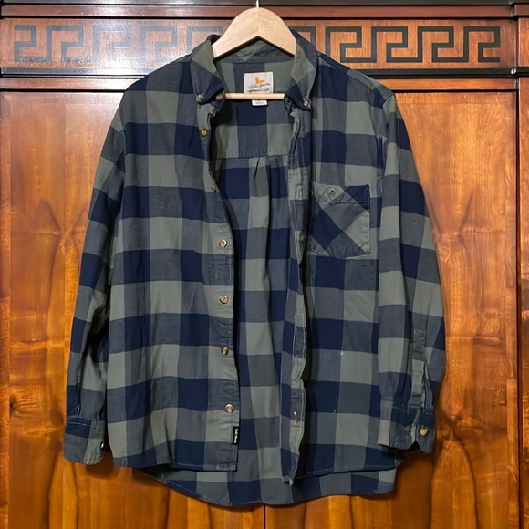 Field & Stream Other - Field and Stream Size Large green and black flannel button up shirt good shape